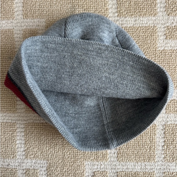 Carhartt Vintage Knit Beanie Y2K Outdoor Retro Style Gray Red Stripe One Size - Picture 6 of 7